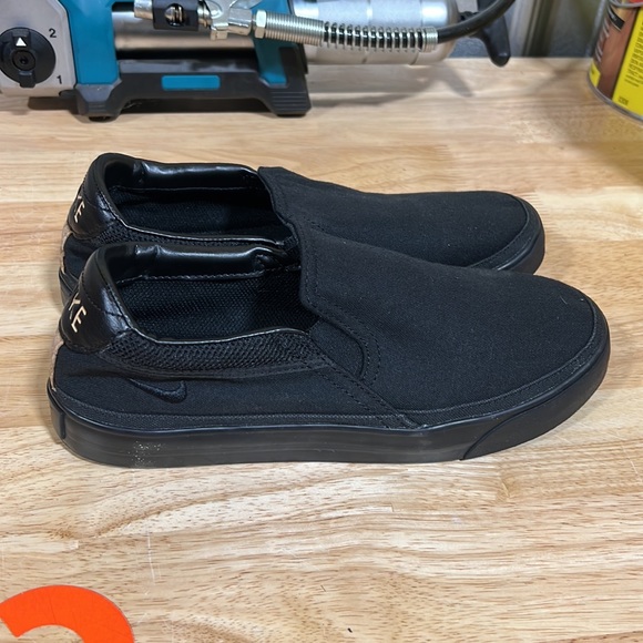 Nike SB Slip On Black Canvas Shoe Men’s 7.5 EUC - Picture 3 of 7